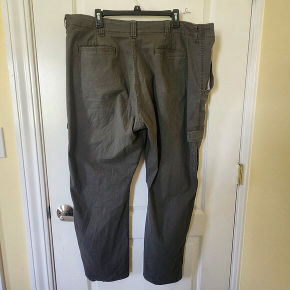 Wrangler Men’s Cargo Pants Size 42x30 Sage Green Relaxed Fit Utility Workwear - Picture 7 of 7